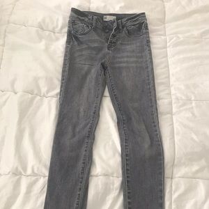 high waisted gray skinny jeans